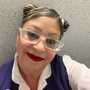 Meet your Posher, Signia